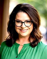 Heather Mcvay's Instagram, Twitter & Facebook