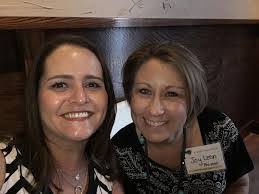 Lori Thibodeaux's Instagram, Twitter & Facebook