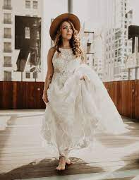 Boho Inspiration Shoot At Contemporary Austin Jones Center In Austin Tx Nikkolas Nguyen Wedding Dresses Unique Wedding Dress Inspiration Western Wedding Dresses