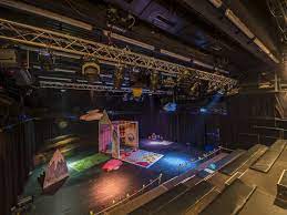 März 2018 um 20.00 uhr in das haus der musik, bismarckplatz 1, nach regensburg ein. Haus Der Musik Mit Kinder Und Jugendtheater Der Stadt Regensburg Karlundp Architekten Munchen