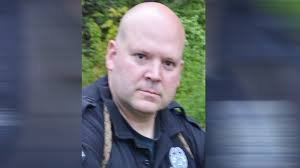 Police: Enraged cop wielded bat