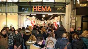 Despite the apparent impossibility of the encoding system, there were investors who saw potential. Nur Zwei Jahre Nach Dem Kauf Durch Marcel Boekhoorn Hema Kreditgeber Ubernehmen Die Kaufhauskette