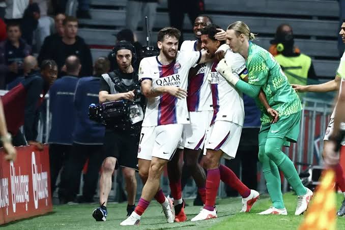 Sob o olhar de Ancelotti, Marquinhos marca no fim e PSG arranca empate no Campeonato Franc&ecirc;s - Gazeta Esportiva
