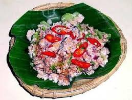Sekarang guang bing adalah salah satu makanan yang popular bagi masyarakat foochow (cina). Makanan Tradisi Masyarakat Di Malaysia