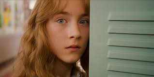 „in meinem himmel bezeichnet sich susi (saoirse ronan) in dem fantasiereich, welches peter jackson in malerischen farben und formen erstehen lässt. Bild Zu Saoirse Ronan In Meinem Himmel Bild Saoirse Ronan Filmstarts De