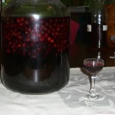 Schwarzer Johannisbeerlikor Zum Reinlegen Johannisbeer Likor Schwarzer Johannisbeerlikor Johannisbeerschnaps