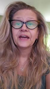 Lena Robbins's Instagram, Twitter & Facebook