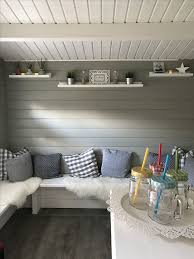 Gartenhaus Ideen Inneneinrichtung Strandhaus Grau Weiss Gartenhaus Ideen Inneneinrichtung Strandhaus G Shed Interior French Country Garden Decor House Interior