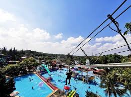 Pesan tiket masuk waterboom lippo cikarang dapatkan harga promo 2021 di tiket.com. Owabong Waterpark Tiket Masuk Promo Juni 2021 Info Wisata