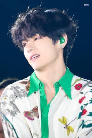 Maybe you would like to learn more about one of these? Bts S V S Haircut During Their Concert In Riyadh Is A New Army Favorite Kissasian