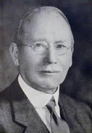 Philadelphia Reflections: Quakers: All Alike, All Different