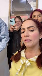 Hoy día de #tbt previo a la escena. Les presento a Anabel chibchombiana y  el Asel Ros después de pandemi@ 🤪🤪🤪, @canaltrececo  @carlosmarinocifuentes , #actriz #actress #actrizcolombiana #miniserie ...