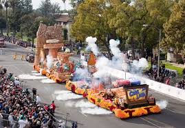 Rose Parade Fans Floored By Destination Cars Land Float Rose Parade Parades Disney World Parks