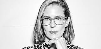 Anita Bittner's Instagram, Twitter & Facebook