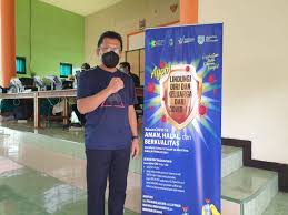 Karena itulah di tahun ini memakai aplikasi siswa kota probolinggo. Vaksinasi Guru Dan Tenaga Kependidikan Di Lingkungan Kementerian Agama Kota Probolinggo Man 2 Kota Probolinggo