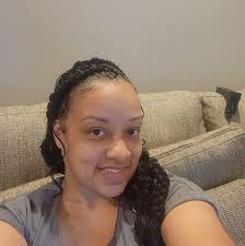 Is anyone without electric power right now?