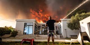 The story concerns canadian twins who travel to their mother's native country in. Incendie Pres De Marseille Les Pompiers Encore A La Lutte 2 700 Personnes Evacuees