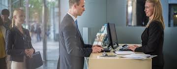 Cliquez sur le bouton réaliser » ? Les Banques S Activent Pour Remettre En Valeur Leur Utilite Sociale Meilleurebanque Com