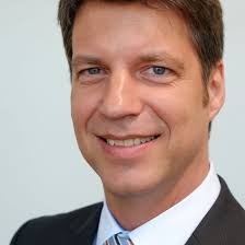 kress.de: Dirk Jacobs