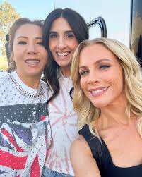 I'm so glad to be able to share the story of the Pet Literacy Program at  @lbanimalcare !! Reading to dogs in the shelter really does help their  stress levels and helps