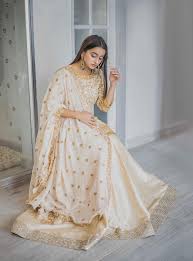 See more ideas about indian wedding, gujrati wedding, wedding. 6 Best Websites To Rent Wedding Outfits In India The Urban Guide