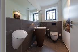 Sie und ihre gäste haben konstant frische hygiene. Nowak Gmbh Bad Referenz Buddha Begrusst Sie Bergisch Gladbach