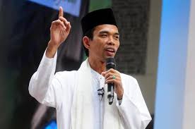 Ustadz adi hidayat dan natal : Pandangan Uas Dan Ustadz Adi Hidayat Soal Muslim Ke Gereja Seperti Gus Miftah News Time