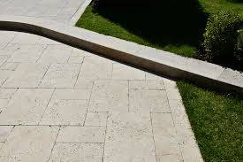 Sie wurden nicht extra behandelt und haben keine schutzschicht gegen verschmutzungen. Natursteinplatten Verlegen Mit Mortelbett Splittbett Ohne Mortel