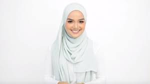 Hijab kerudung jilbab anak bayi lucu murah instan motif syiria kriwilrp12.000: Masih Jadi Model Hijab Favorit Anak Muda Masa Kini Yuk Cobain Gaya Simple Yang Pasti Chic Tribunstyle Com