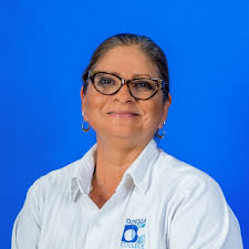 Vivian Porras's Instagram, Twitter & Facebook