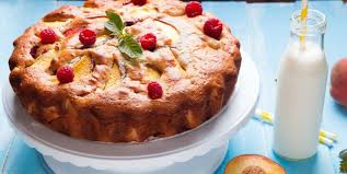 A Faire De Preference L Ete Avec Des Peches Fraiches Il N En Sera Que Plus Parfume Clafoutis Peche Recette Clafoutis Peche Recettes De Cuisine