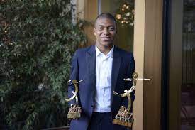 We take a look at the reasons behind a fairly deserved award. Football Factly On Twitter Kylian Mbappe Ligue 1 Young Player Of The Year Ligue 1 Team Of The Year