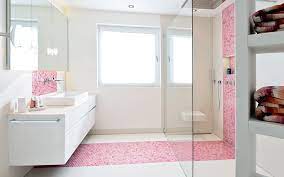 Badezimmer hochschrank in rot weiß modern jetzt bestellen unter badezimmerschrank rosa | badezimmerschrank rosa. Badezimmer In Weiss Und Rosa Kreuz Schnaittach Nurnberger Land
