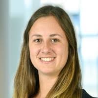 Julie Robben's Instagram, Twitter & Facebook