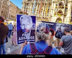 Wau holland hi-res stock photography and images - Alamy