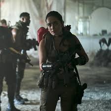 After a zombie outbreak in las vegas, a group of mercenaries takes the ultimate gamble by venturing into the quarantine zone for the greatest heist ever. 0czrgydx J1kjm