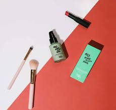 Amazon many of the offers appearing on this site are from advertisers from which this website receives compensation for being listed here. 37 Beauty Products That Users On Amazon Swear By 22 Words