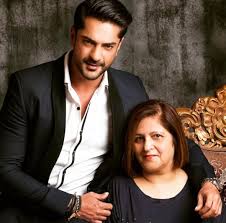 Ashish Kapoor - family (y) | Facebook