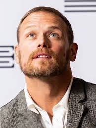 Darron Lawrence's Instagram, Twitter & Facebook