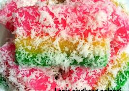 Kutambahkan palmia serbaguna membuat tekstur dan citarasanya lebih lembut dan enak. Resep Lapis Singkong Pelangi Karya Dapur Ulfa Resep Mudah Masakan Rumahan Dyhahqyla