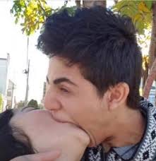 Teo On Twitter Vi Esta Foto Y Me Hizo Acordar A La Primera Vez Que Chape Tenia 14 Anos Y Mi Amiga Veronica Q Era Re Experimentada En Chape Me Habia