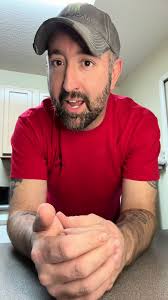 Jeremy Bunn's Instagram, Twitter & Facebook