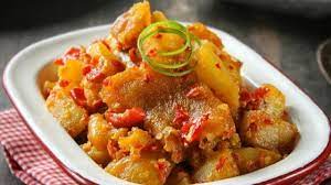 Dari sekian banyak teman nasi tersebut, kali ini idn times akan berbagai resep sambal goreng kentang yang mantap. Resep Masakan Pedasnya Sambal Goreng Kentang Krecek Kumparan Com