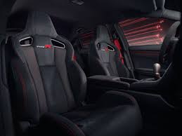 With a spacious interior, a turbocharged engine and a sporty design, the 2020 civic hatchback sets the standard for hatchback cars. Interior Honda Civic Type R Sport Line Eu Spec 2020 Pr