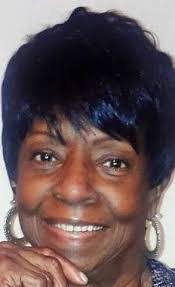 Bertha Hardy's Instagram, Twitter & Facebook