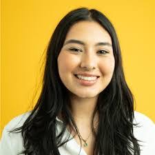 Alyssa Fuchs's Instagram, Twitter & Facebook