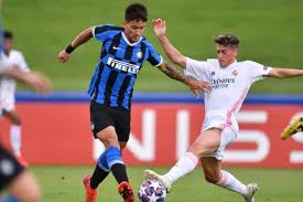 Tottenham, arsenal, west ham and everton are among the clubs tracking the hotshot, with manchester. Chi E Martin Satriano Attaccante Dell Inter Caratteristiche