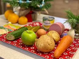 Нет салата оливье, значит, нет рецепт салата оливье имеет много разновидностей, поэтому каждый в зависимости от своих. Gotovim Salat Olive Recept S Foto