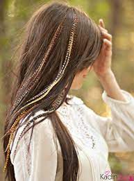 Orgulu Sac Tuyu Kombinleri Kadinlive Com Hair Styles Hair Tinsel Feathered Hairstyles