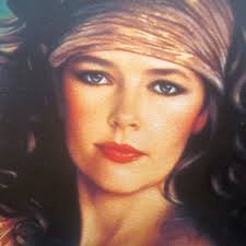 Gloria Bruni's Instagram, Twitter & Facebook